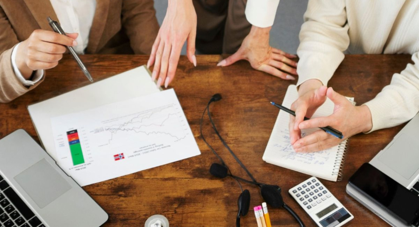 Analisis Metrik Kunci dalam Laporan Rekrutmen
