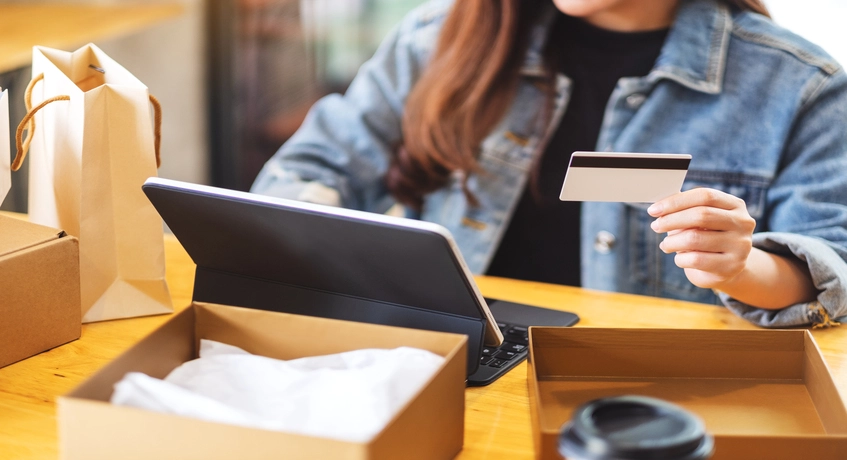Pros and Cons of Dropshipping